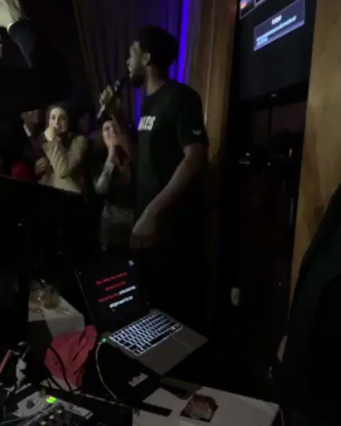 Embiid had the best time at All Star 😅
(via @djlukalorena)
