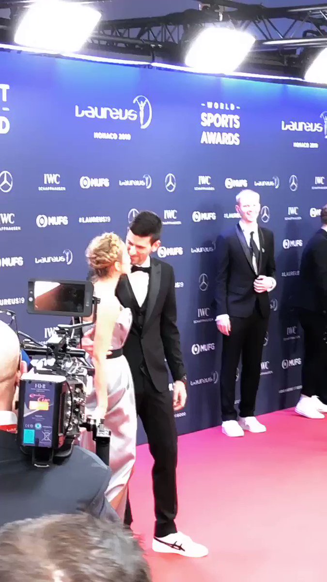 #Laureus19
๐ Gli Oscar dello sport live su #SkySport Arena e #SkySport 24
๐บ Appuntamento dalle 19:00
โ
L'arrivo di @DjokerNole
@LaureusSport