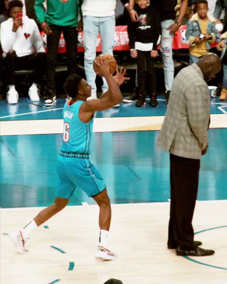 #NBAAllStar RT @NBAUK: Watch the best of #NBAAllStar #StateFarmSaturday through the lens of the Phantom Cam 🎥