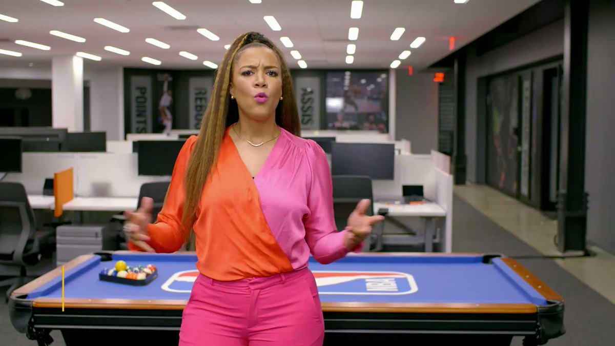 The NBA partnered with SAP to create the first ever SAP #GMSchool, where four stat savvy fans will be given a chance to get their foot in the door at the NBA: https://youtu.be/VxyzrTGwSrU
#NBA x @SAPSports
