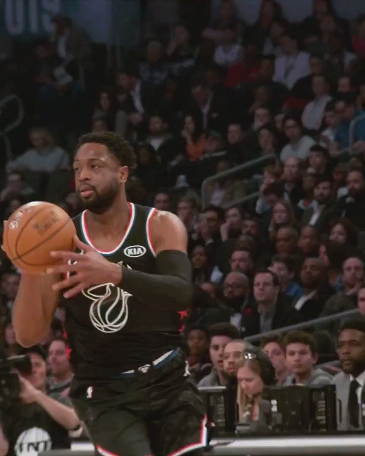 Si ya extrañas la #NBA, nada como ver a @DwyaneWade y @KingJames en #PhantomCam.💥🤩