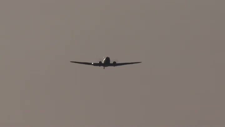 Here it is, the full flypast in #Sheffield.
#RememberTheTen #BBCBreakfast #TonyGotAFlypast