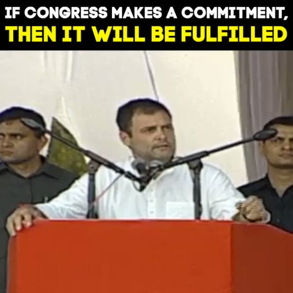 No force in this world can stop the Congress party from giving special status to Andhra Pradesh: Congress President @RahulGandhi #PratyekaHodaBharosaYatra