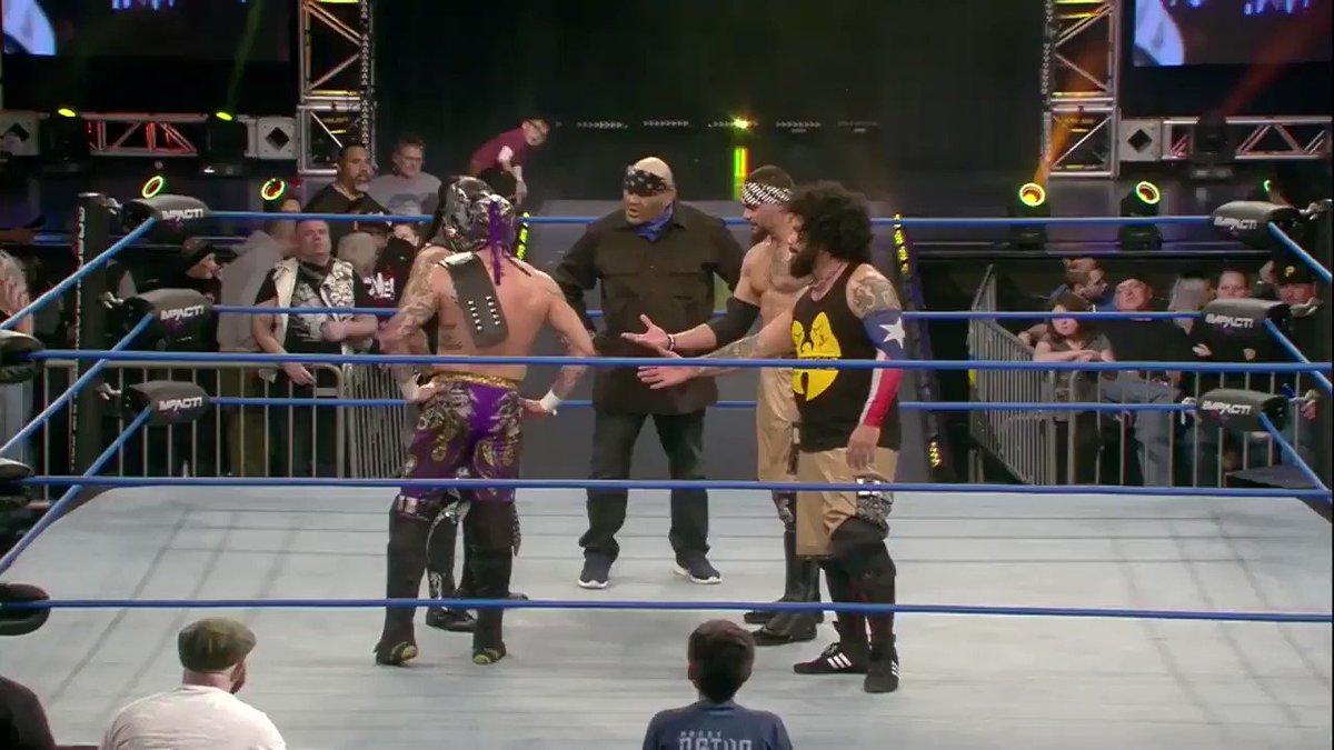 .@SantanaLAX and @Ortiz5150 just TOOK THE MASKS of @PENTAELZEROM and @ReyFenixMx.
@Konnan5150's worst fears have come true! #IMPACT