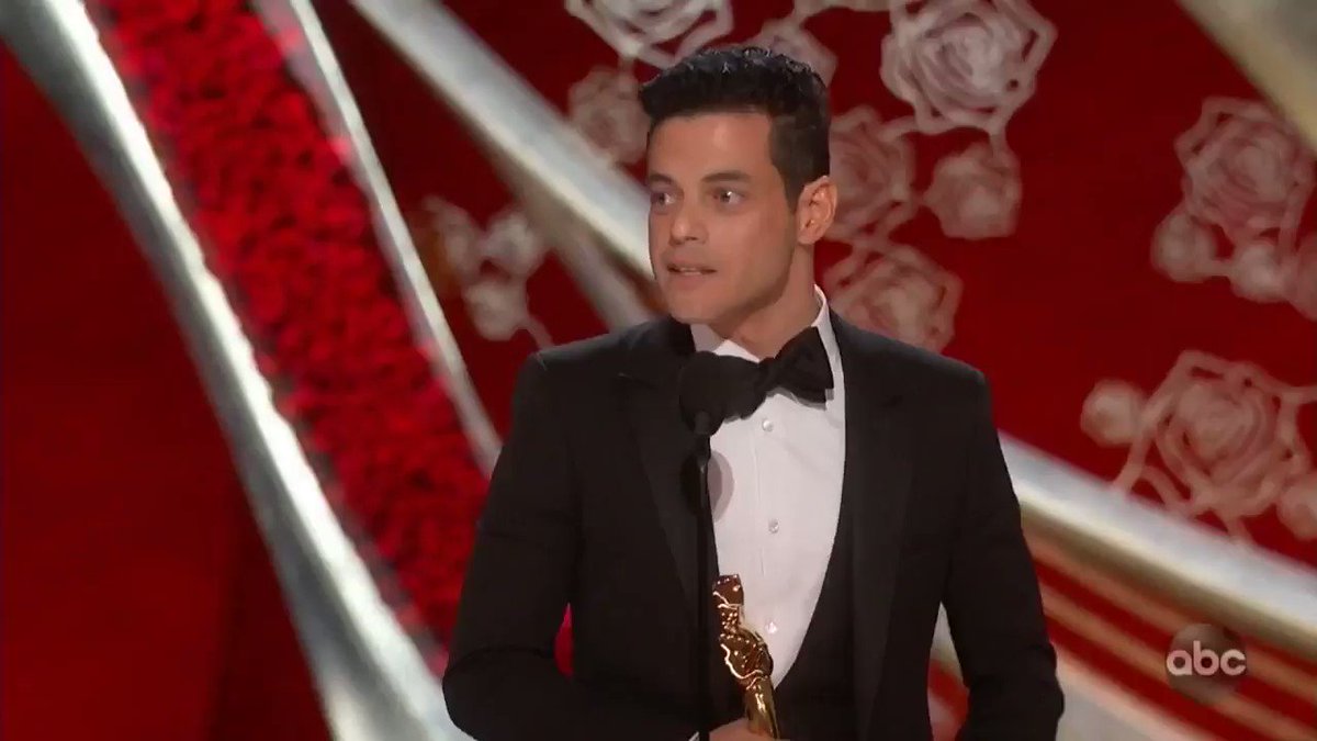 Best Actor goes to @ItsRamiMalek. "To anyone trying to discover their voice, listen โ we made a film about a gay man and immigrant who lived his life unapologetically himself." http://thr.cm/Y56EkAย #Oscars