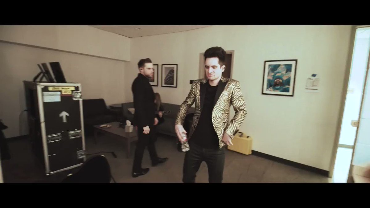 Vro shuffle going down in the week 5 #PrayForTheWickedTour recap https://youtu.be/6-O5GGSMrXo