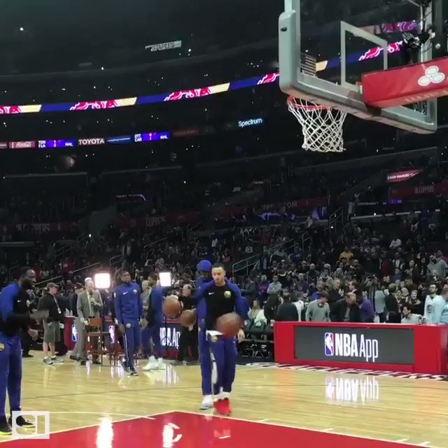 Happy 31st birthday to Stephen Curry, the king of the trick shot 