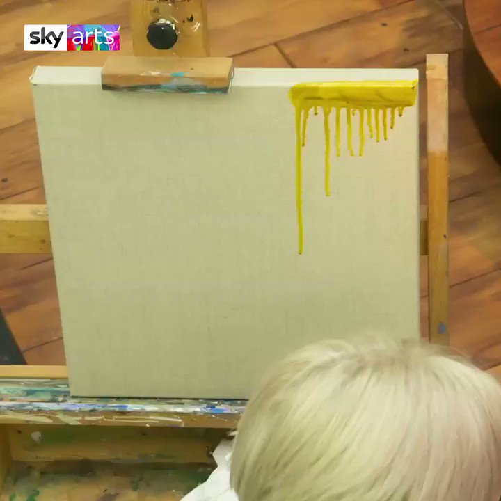 After appearing on #PortraitArtistofTheYear twice before It was third time lucky for @CatMacdiarmid. This painting gives us so much satisfaction. Amazing work π