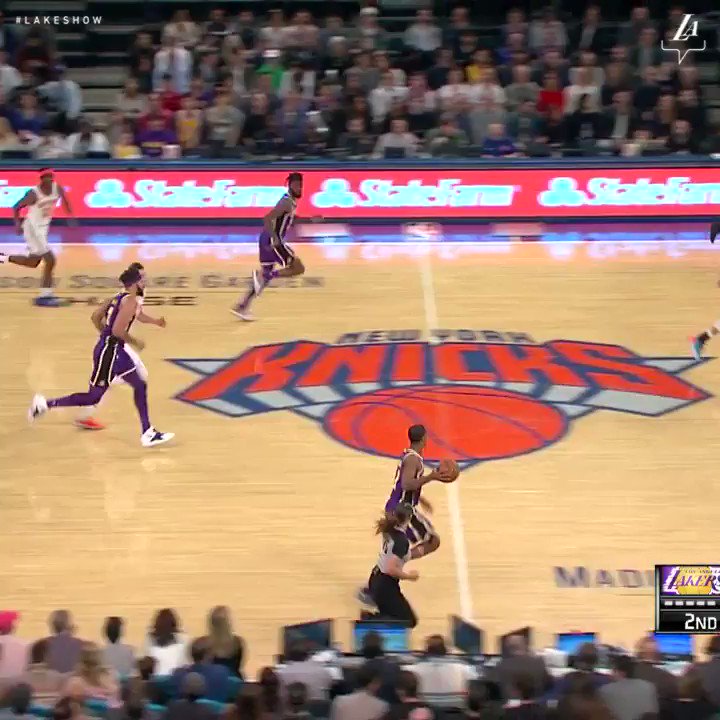 Top story: @Lakers: 'Throw it down, @JaValeMcGee!!
#LakeShow (📺: @SpectrumSN) ' , see more http://tweetedtimes.com/vscbasket?s=tnp