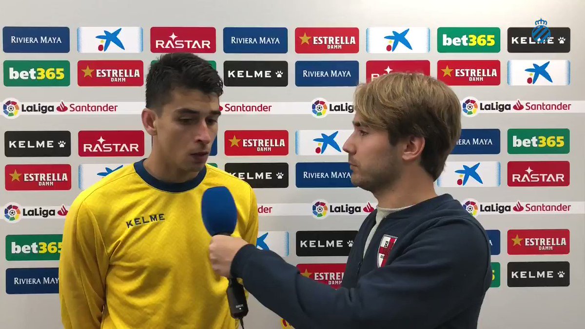 🎥 EL TERCER TEMPS |
Escoltem les paraules de:
🔹 Marc Roca
🔹 Naldo
🔹 Wu Lei
🔹 Rubi
👉 Vídeo sencer, al canal de Youtube d'Espanyol TV: https://bit.ly/2F3wMuw
#RCDE | #Volem | #EspanyoldeBarcelona | #EspanyolSevillaFC