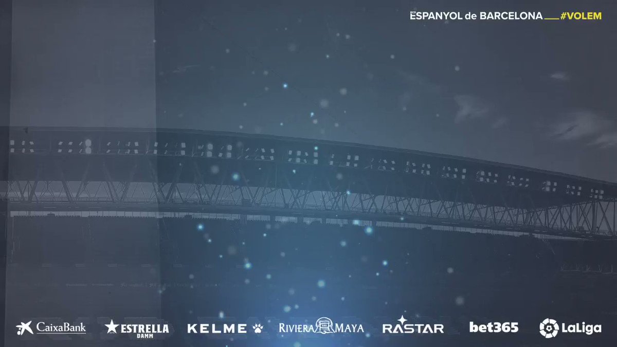 Reconeixement als jugadors de l'@RCDeSports, campions de la Temporada 5 @VFOspain_xbox! Enhorabona! 👏🎮
¡Reconocimiento a los jugadores del @RCDeSports, campeones de la Temporada 5 @VFOspain_xbox! ¡Enhorabuena! 👏🎮
#eSports | #RCDE | #Volem | #EspanyoldeBarcelona