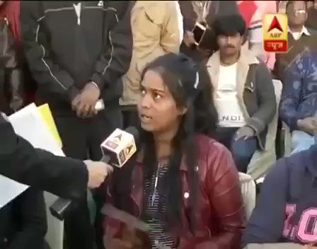 दिल्ली सरकार जैसे बाकी क्षेत्रों में अच्छा काम कर रही है अगर दिल्ली पुलिस @ArvindKejriwal के हाथ में आ जाएगी तो महिलाओं की सुरक्षा अच्छे से हो पाएगी" दिल्ली की महिलाएं
"BJP के 7 सांसद है पर उन्होंने एक बार भी संसद में दिल्ली को पूर्ण राज्य बनाने का मुद्दा नहीं उठाया" जनता
