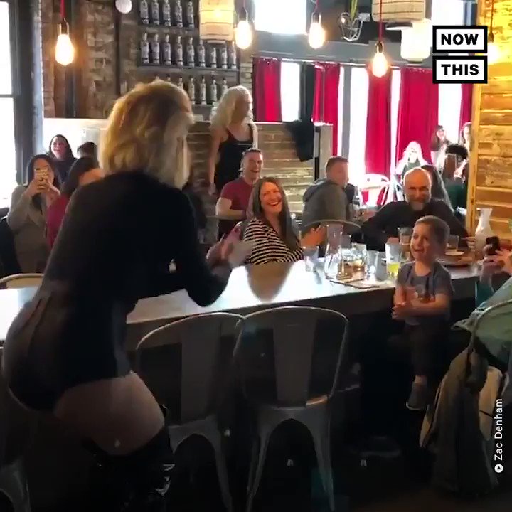 Drag queen @MartiGCummings brought down the house when they performed 'Baby Shark' for a young customer