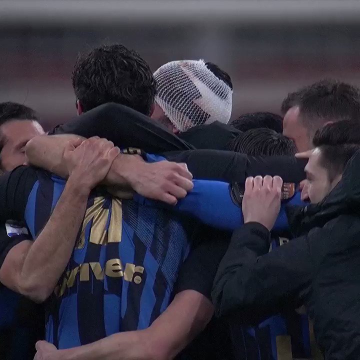 😄 | FELICITÀ
🎶🎵🎻⚫️🔵
#20marzo #GiornataMondialeDellaFelicità #InternationalDayOfHappiness