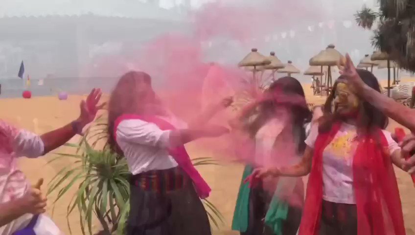 #Holi is being celebrated with enthusiasm and joy in #SriLanka.
#AIRVIDEO: Santosh Kumar