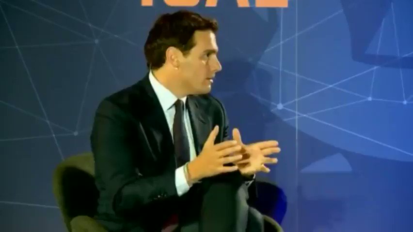 📽 "La despoblación es un asunto de Estado que tiene muchas consecuencias: económicas, sociales, empresariales, de servicios..."
➡️ Impulsaremos un Plan Nacional contra la Despoblación con una mesa de diálogo.
#CandidatosAFondo