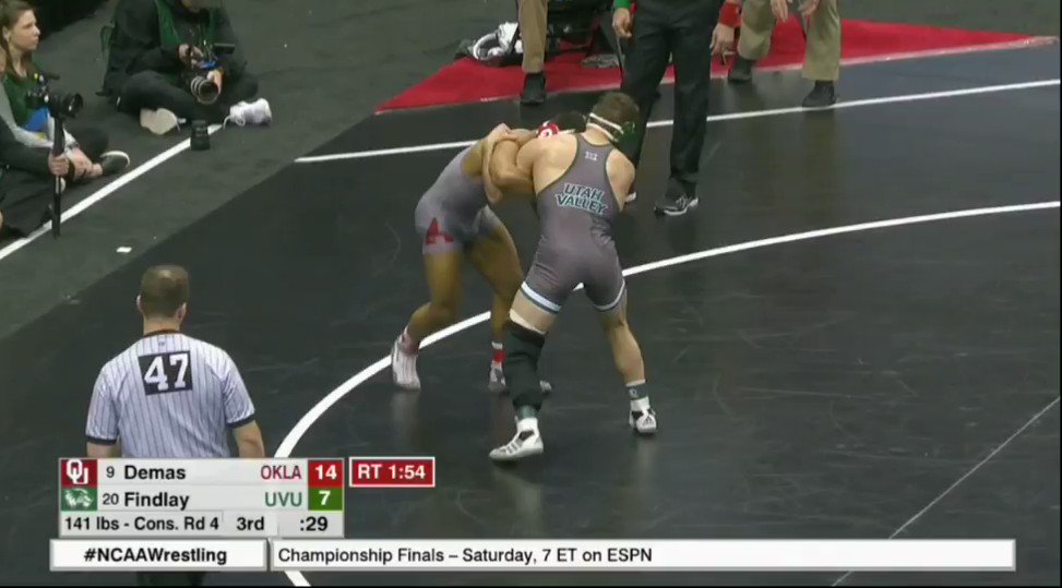 Dom Demas of @SoonerWrestling gets it done in the blood round!
#NCAAWrestling