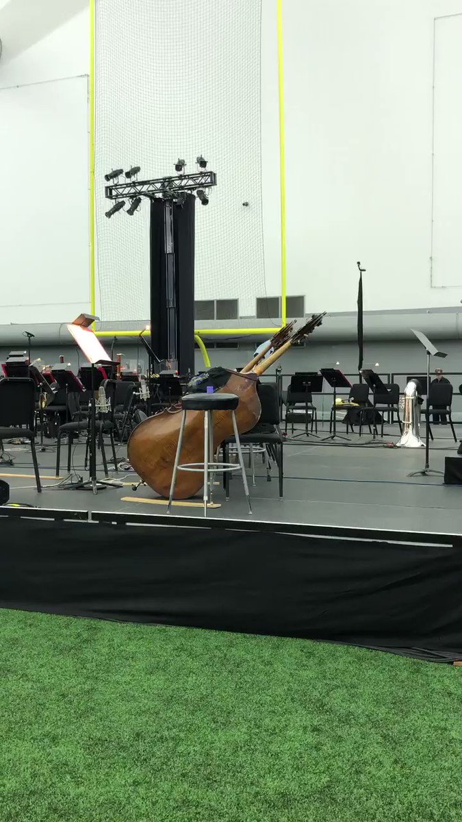 The festivities are underway at our sensory-friendly concert performed by the @philorch in support of the #EaglesAutismChallenge!
#FlyEaglesFly