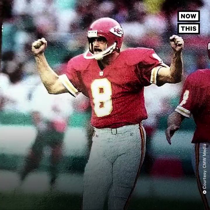This former NFL kicker is promoting CBD treatment to help mitigate the symptoms of brain injuries