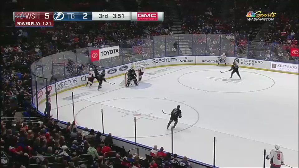 The best way to get ready for #CapsCats? Watch @ovi8's 50th (and 51st) goals of the season & the #CapsBolts win one more time❗️
#ALLCAPS http://monsports.net/caps-replay