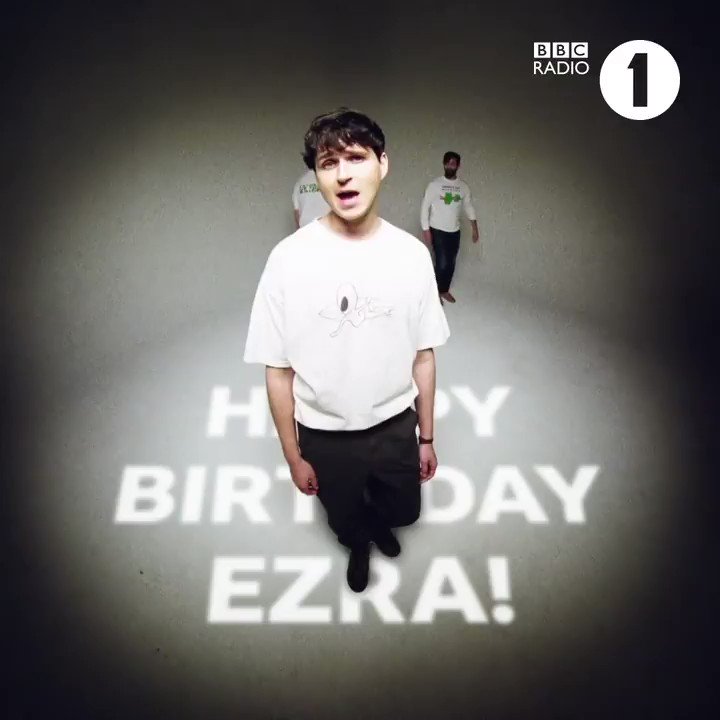  Happy Birthday Ezra Koenig! The man is 34 today  