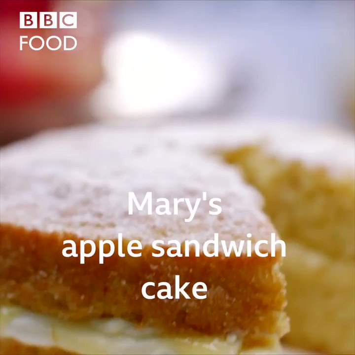 ππ° There's not much Mary Berry doesn't know about cakes and her new @BBCFood apple cake recipe is proof.