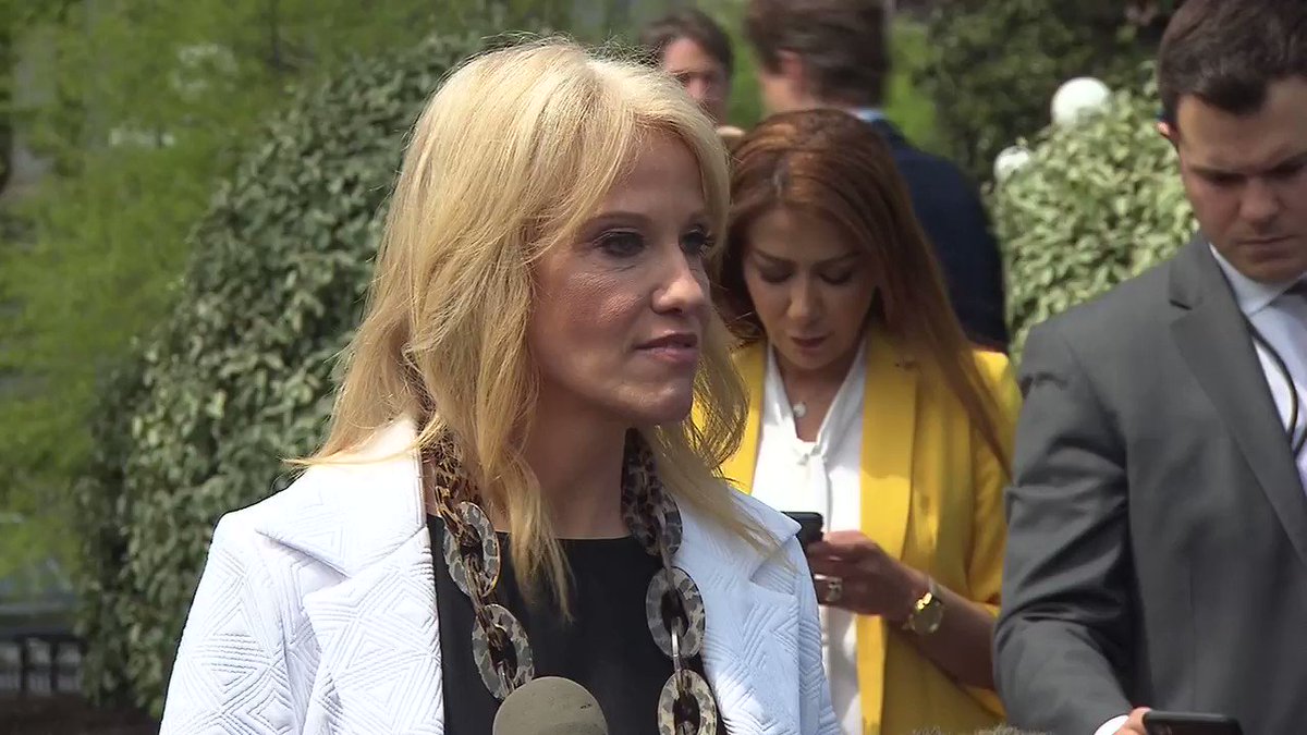 .@KellyannePolls: "When I needed to find negative information about Hillary Clinton and how to beat her, I looked no further than Hillary Clinton." http://hill.cm/rywSguXÂ