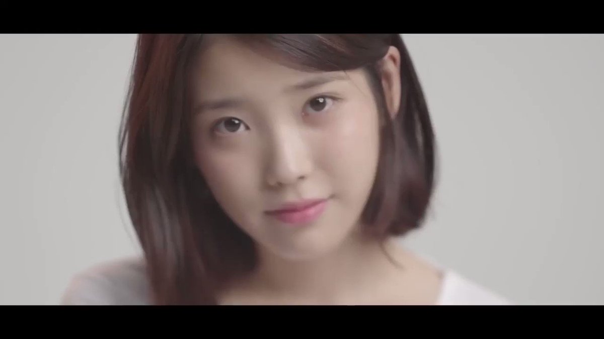 💿 2년 전 오늘의 노래 #아이유 #팔레트
따뜻한 봄날의 일요일 낮에 들으니 더 좋은 이지금 감성,,,❤
The song of 2 years ago today #IU #Palette
FULL MV 👉 https://bit.ly/2ov0bEJ