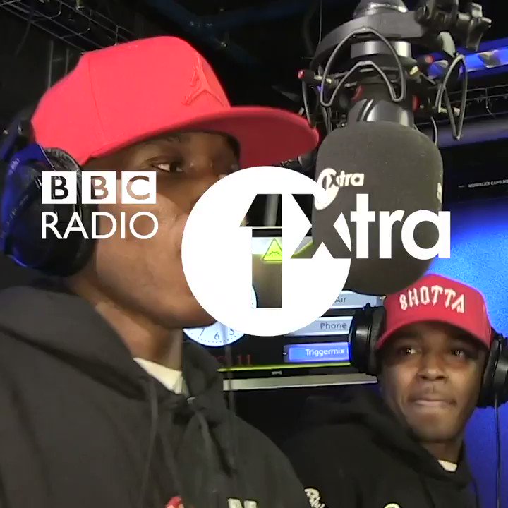 This set was sick ๐ฅ
@ItsMaxsta brought some friends along and they produced some heat for @SIRSPYRO
cc: @halobarz @RawzaRaw @omega_artist @VoltageOfficial @TheReal__PK @Squintz_AK @micantifa & BossRenz_
Check out the full video โก๏ธ http://bbc.in/2XudB50ย