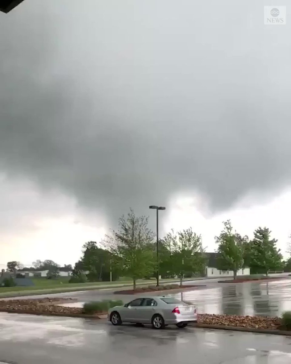Bergman Tornado damage reported in Bergman, Arkansas as Tornado