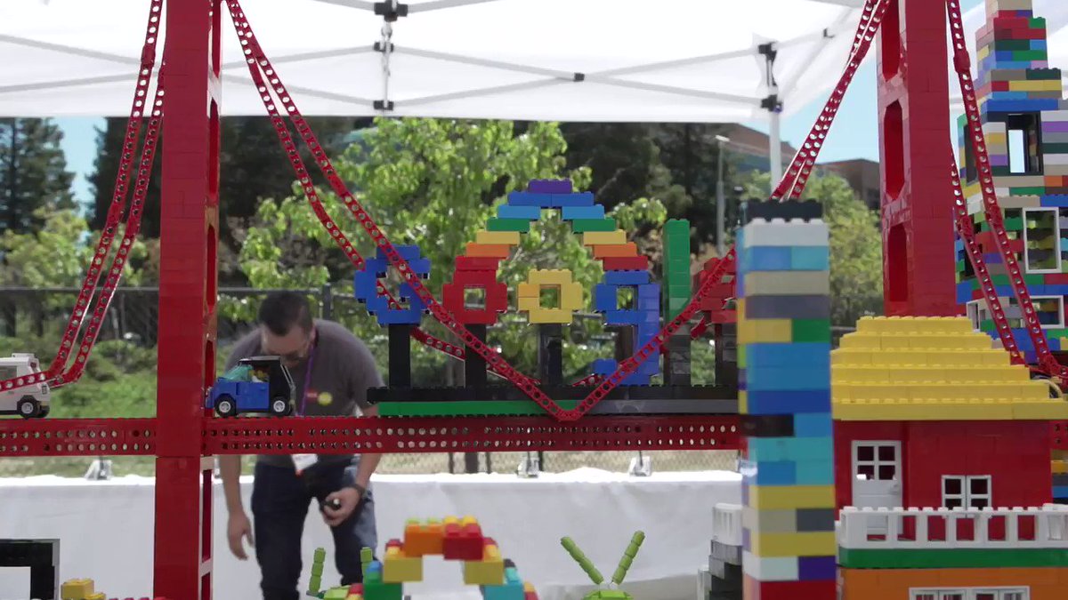 Live from the Googleplex, it’s #TakeYourChildToWorkDay! Watch what happens when our kid correspondent takes the mic for a report on alligators, backflips and Google → http://goo.gle/2wdzjyy