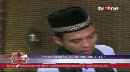 Indahnya Ramadhan bersama UAS dengan tema “Tadabbur Qs. Al-Mu'minuun: 8-11".Saksikan full videonya hanya di tvOne connect, android http://bit.ly/2CMmL5z & ios http://apple.co/2Q00Mfc #RamadhanditvOne #tvOneNews