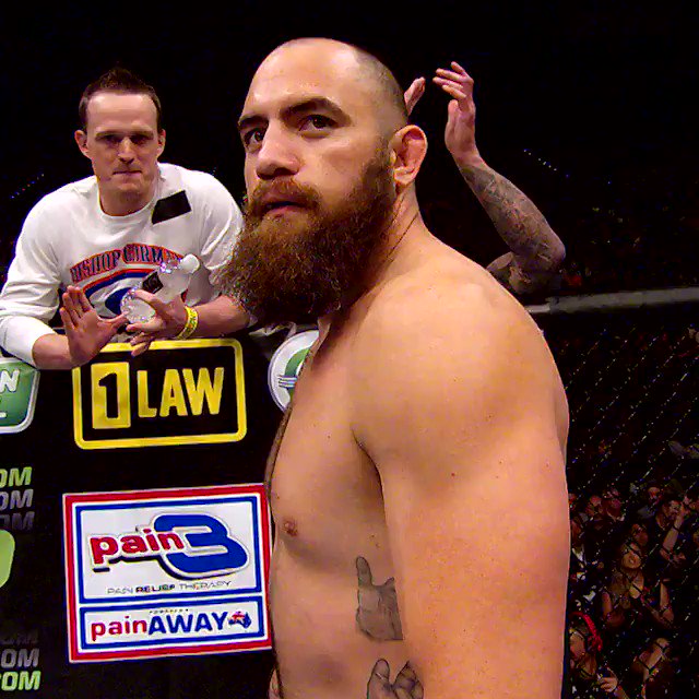 Craziest fight in UFC history!?
#OnThisDay in 2015, @AndreiArlovski and Travis Browne gave it all they had!