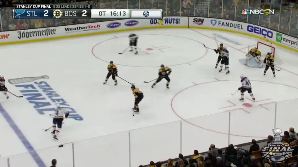 Bruins routs Blues in Game Three to take 2-1 lead Bruins routs Blues in Game Three to take 2-1 lead