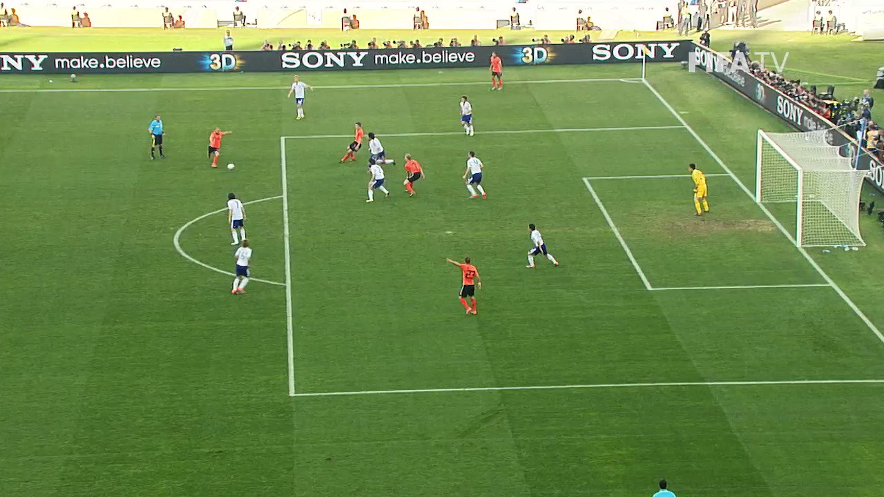 Happy 35th birthday Wesley Sneijder The Dutchman knew how to strike a football 