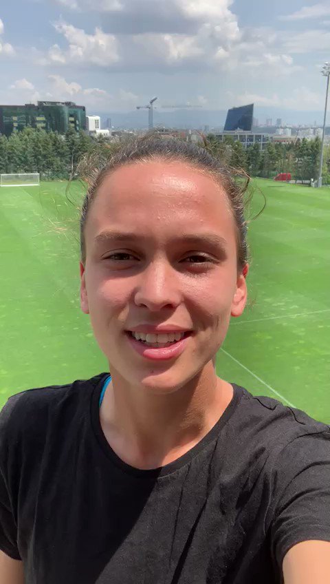 Alla #FIFAWWC รจ il giorno di #ITABRA! Doris #Bacic ha un messaggio per le sue compagne azzurre ๐โฅ๏ธ๐ฎ๐น #JuventusWomen