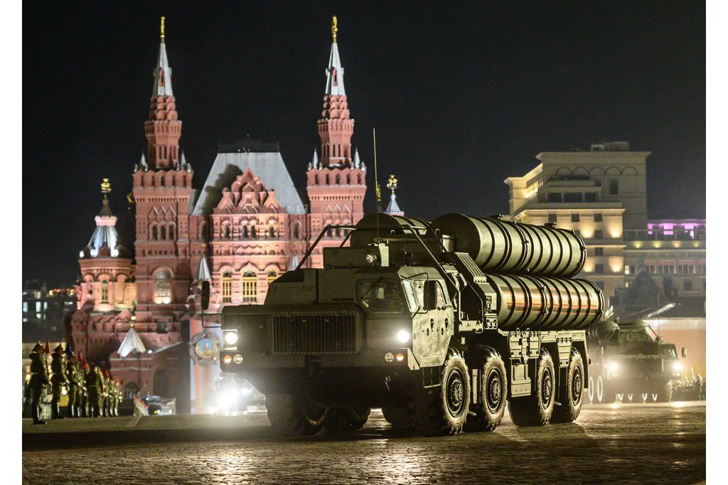 The Trump administration is weighing new sanctions on Turkey over buying Russia's S-400 missile defense system, sources say. Read more @business: https://bloom.bg/2XpNsYs