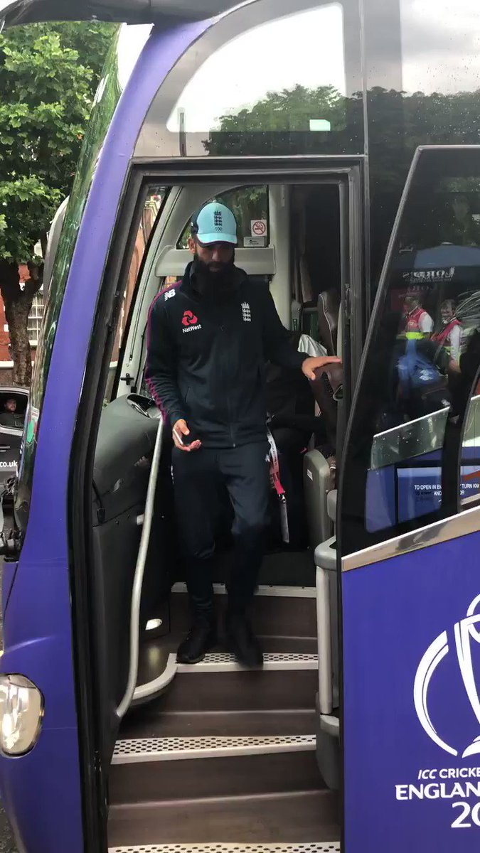 We have arrived at @HomeOfCricket.It’s a big one! http://ms.spr.ly/6015TKcQU #WeAreEngland #CWC19 #ExpressYourself