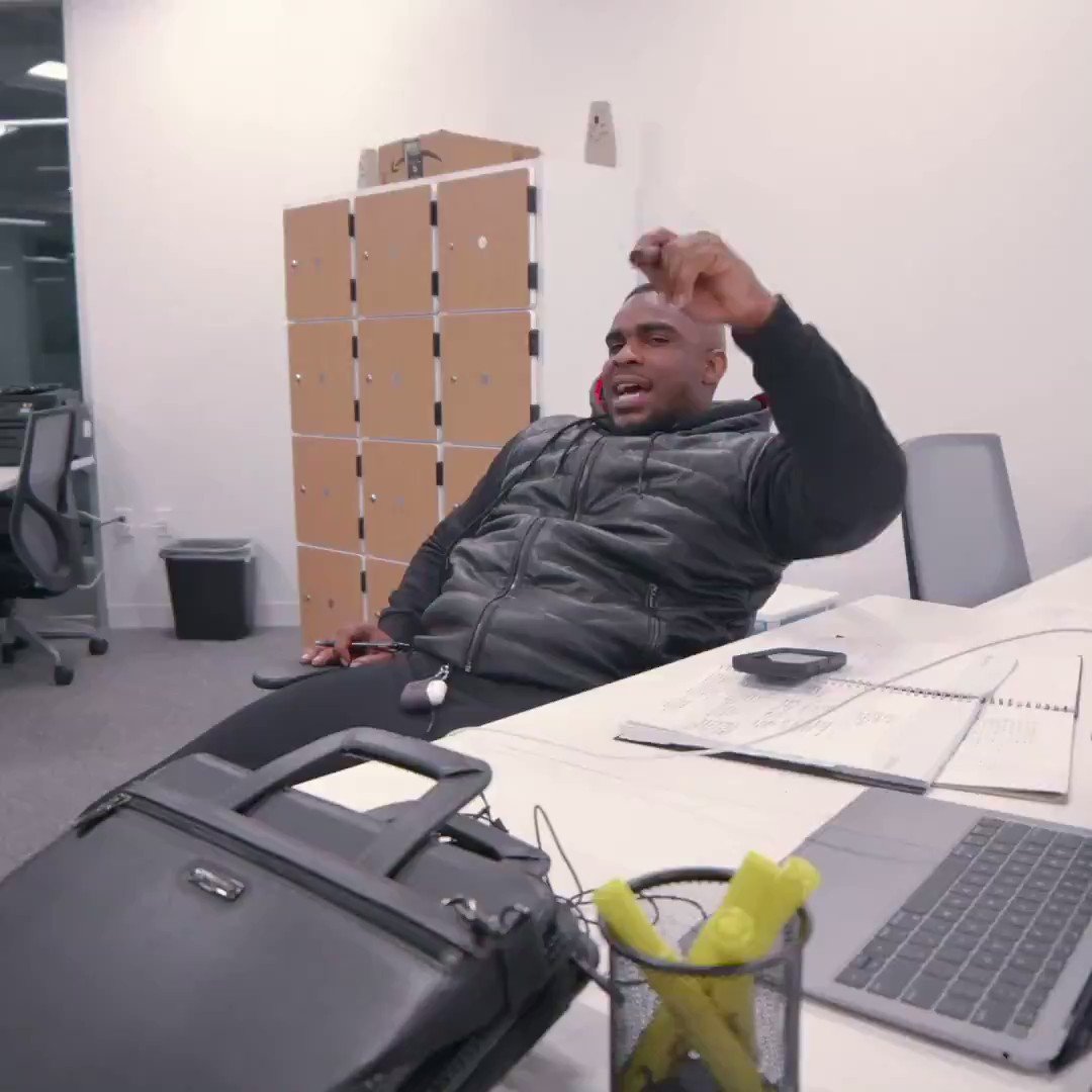 Apple Music (@AppleMusic) on Twitter photo 2019-06-27 01:13:19 .@DaBabyDaBabys #Suge uncut video is here. Watch now, only on Apple Music: apple.co/Suge .@DaBabyDaBabys #Suge uncut video is here. Watch now, only on Apple Music: apple.co/Suge