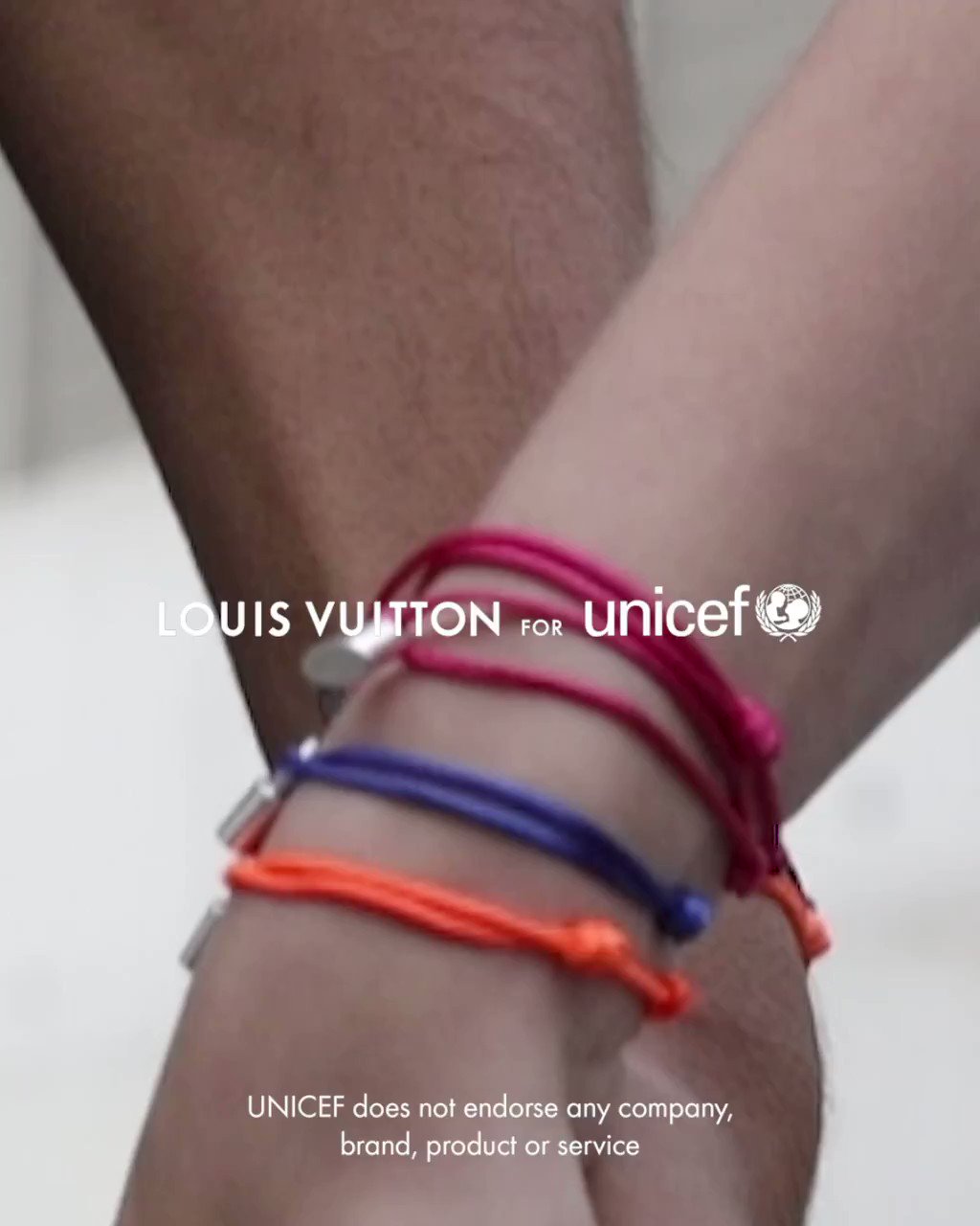 Louis Vuitton on X: New ways to wear your support for @UNICEF.  #MAKEAPROMISE to help children in need with a #LouisVuitton Silver Lockit  bracelet, now available in three new colors. Learn more