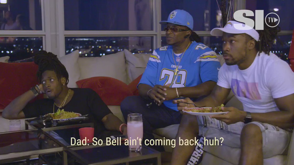 Melvin Gordon literally says “I would too” when talking about Le’Veon Bell holding out last year