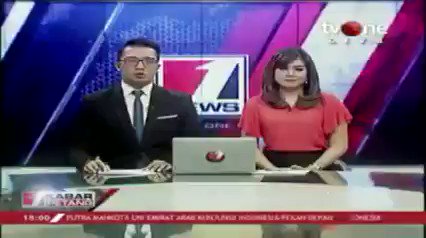 Prabowo Subianto mengundang sejumlah petinggi partai Gerindra untuk menggelar rapat internal di Hambalang, Jawa Barat. Rapat ini membahas rencana pasca Pemilu.Berita lainnya hanya di tvOne connect #tvOneNews