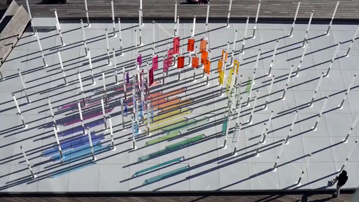 The sights and sounds of summer. Interact with #TheNautilus art installation at Seaport District NYC to indulge your senses in a way that evokes the adaptability of the #LincolnNautilus.