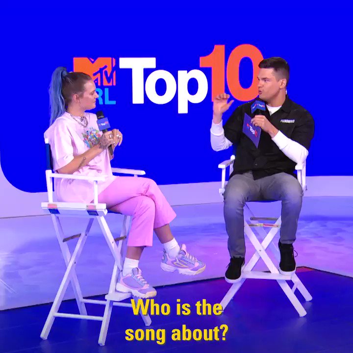 .@ToveLo stopped by #TRLTop10 to talk about who inspired #GladHesGone! β¨
Don't miss her on #TRLTop10 tomorrow at 10am on MTV! π«