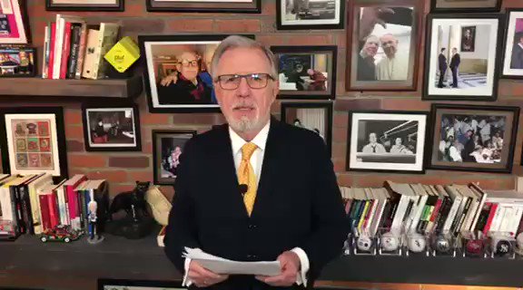 ¡Las noticias! Hacienda investiga a 34 integrantes de Caja Libertad, escoltas frustran asalto a casa de Angélica Rivera, Calderón responde a AMLO sobre el tema de impuestos, y más