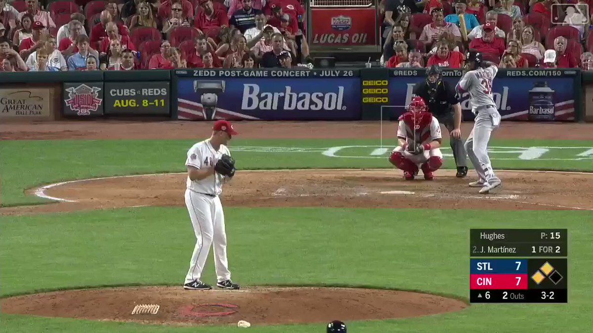 The @Cardinals were down 7-0 entering the 6th. A casual 10-run (!) inning has changed that. π±