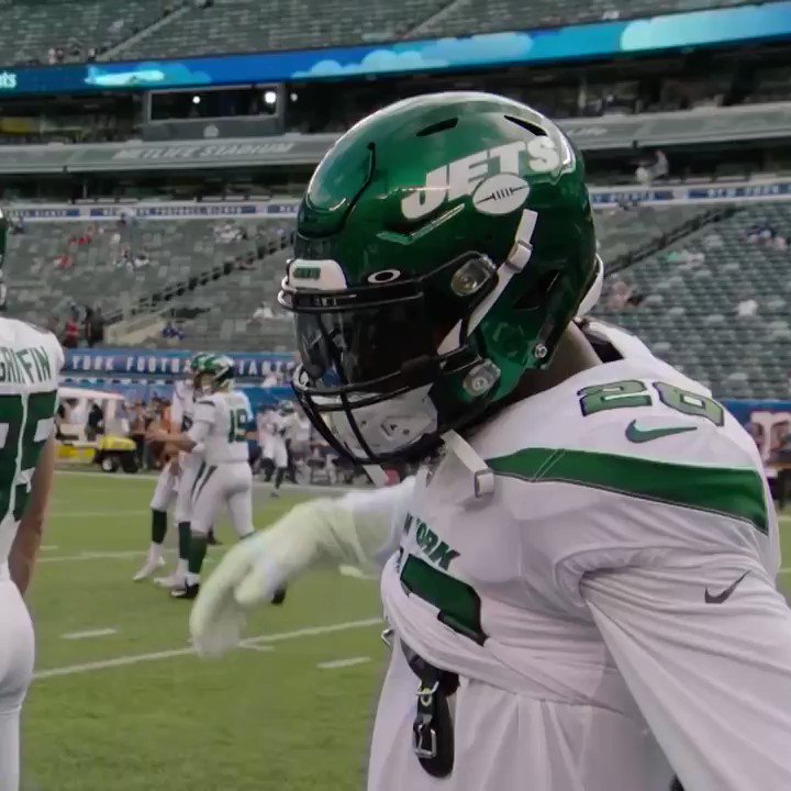 Happy birthday to Le Veon Bell  