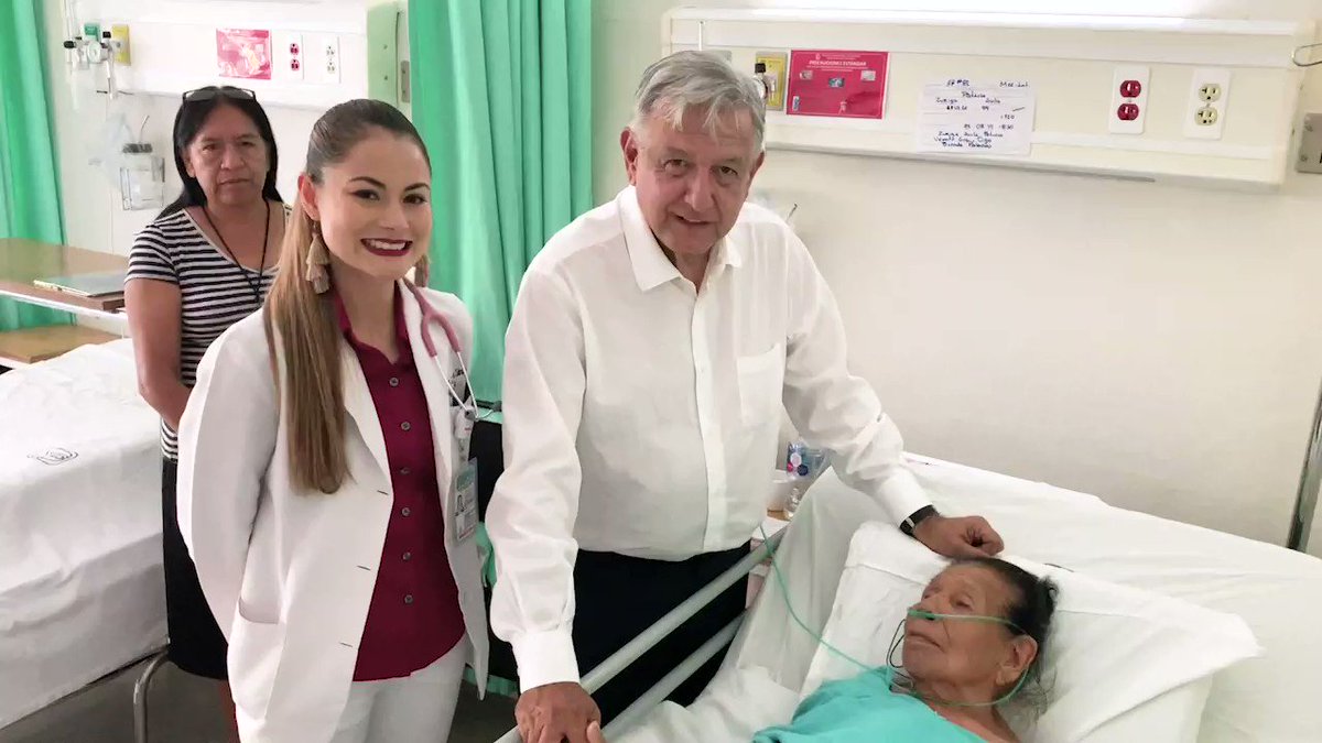 Conversé con doña Mercedes de 98 años, en el Hospital Rural Vicente Guerrero, Durango. Está en recuperación de su padecimiento, con ánimo y lucidez. Además es un amor.
