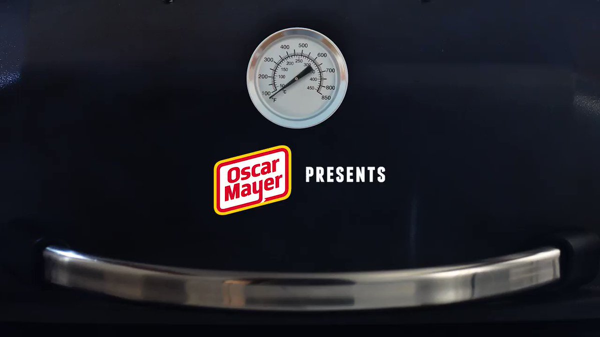 TODAY’S THE DAY! Your chance to try ice cream history is here. 🌭🍦😍 Tweet #OscarMayerIceCream + #Giveaway to enter for a chance to win a box of Ice Dog Sandwiches. 🙌🙌🙌 NoPurNec 18+VoidWhereProhib. Rules @ http://bit.ly/omfoojirules