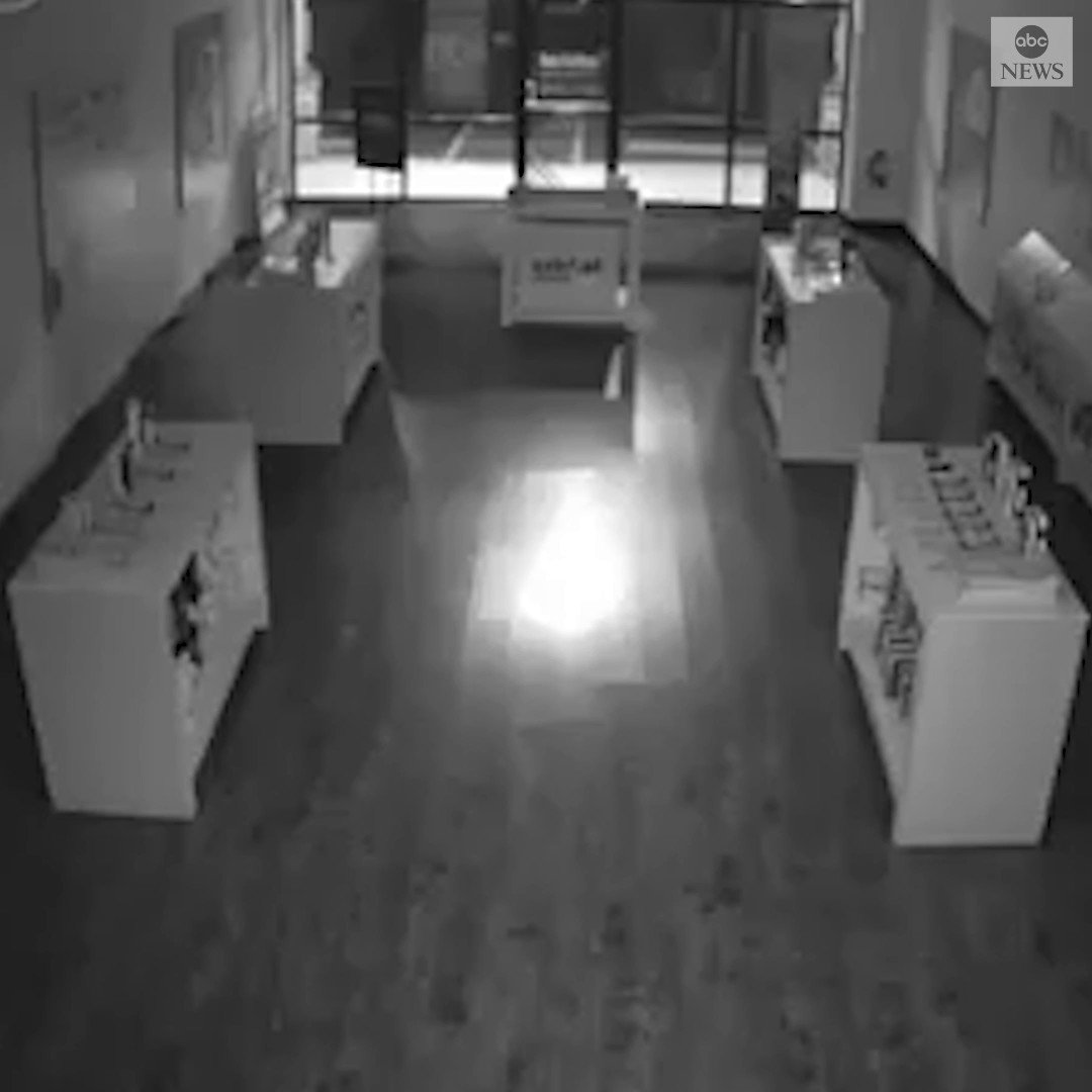 SMASH AND GRAB: South Carolina police are seeking to identify multiple suspects seen on surveillance footage breaking into a Cricket Wireless store, allegedly stealing “numerous” items. https://abcn.ws/31Cd5DV